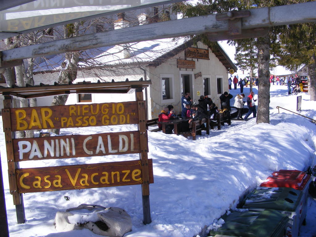 Aparthotel Rifugio Passo Godi Villetta Barrea Exterior foto